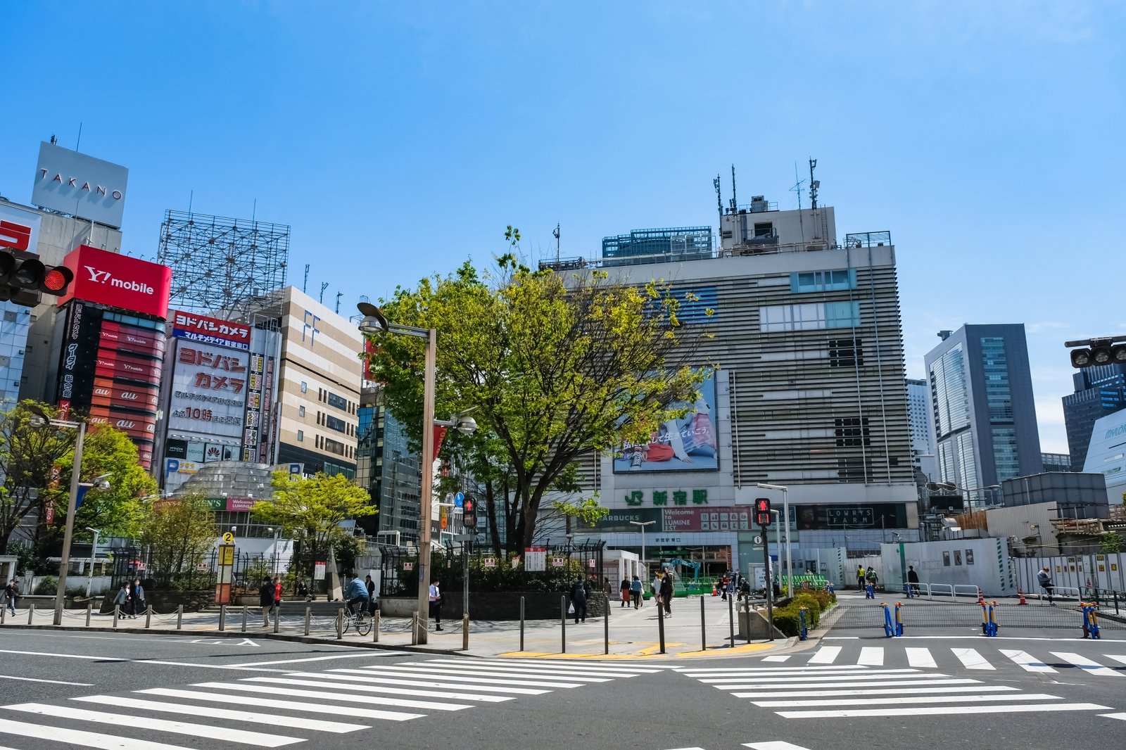 【2026年最新】新宿のパーソナルジムおすすめ15選｜西口・東口・御苑エリア別に現役トレーナーが徹底比較